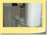 Waschraum mit Boiler
